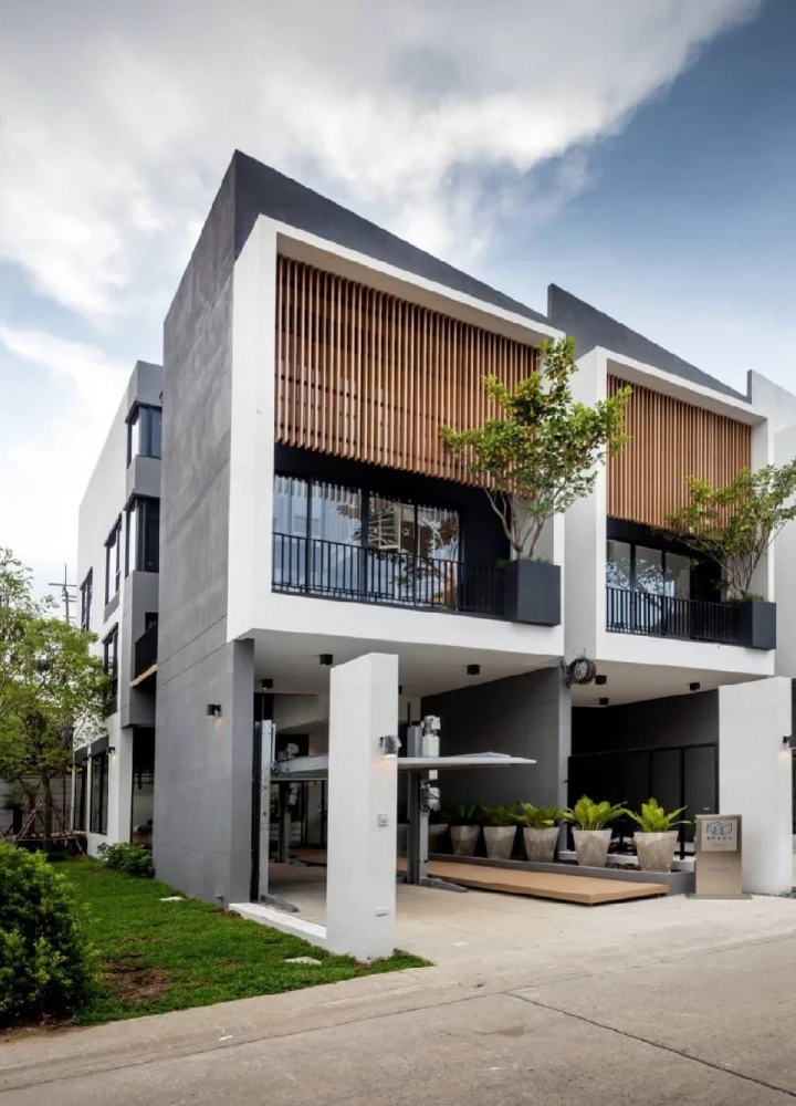 บ้านเดี่ยวด้านนอก