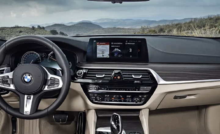 ติดฟิล์มรถยนต์