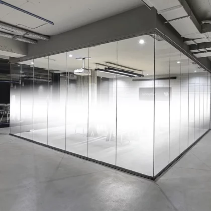 ฟิล์มลายเส้นแนวนอน