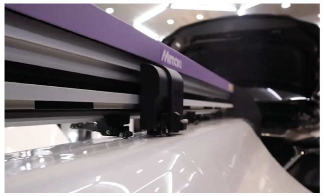 เครื่องตัดฟิล์มกันรอยซันรูฟ